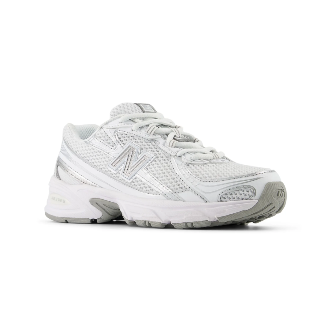New Balance 740 (s)